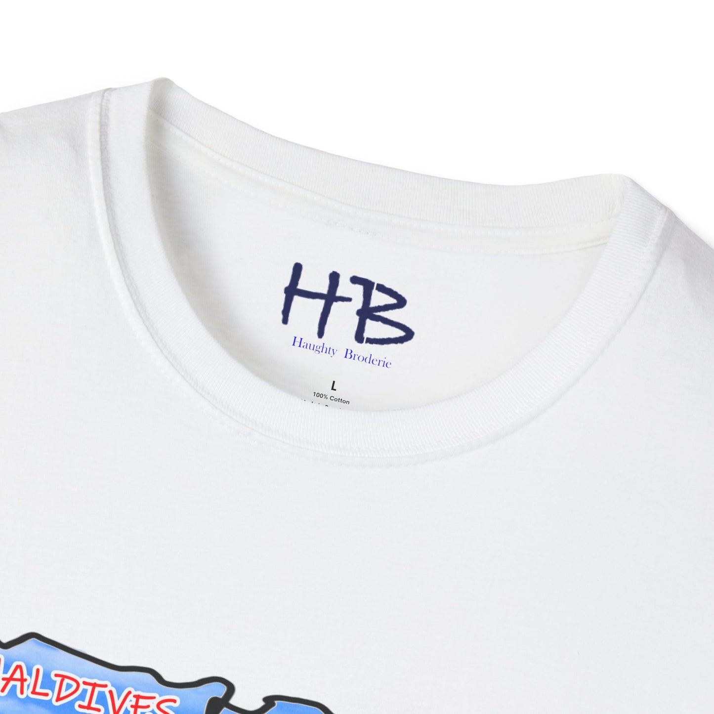 Seascape Serenity: Unveiling Nature's Pristine Reflections of Paradise "MALDIVES"