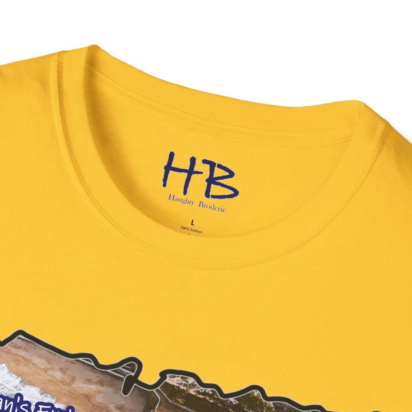 Secluded Ocean Pool's Coastal Elegance ; Tidal Harmony using Aquatic Poetry