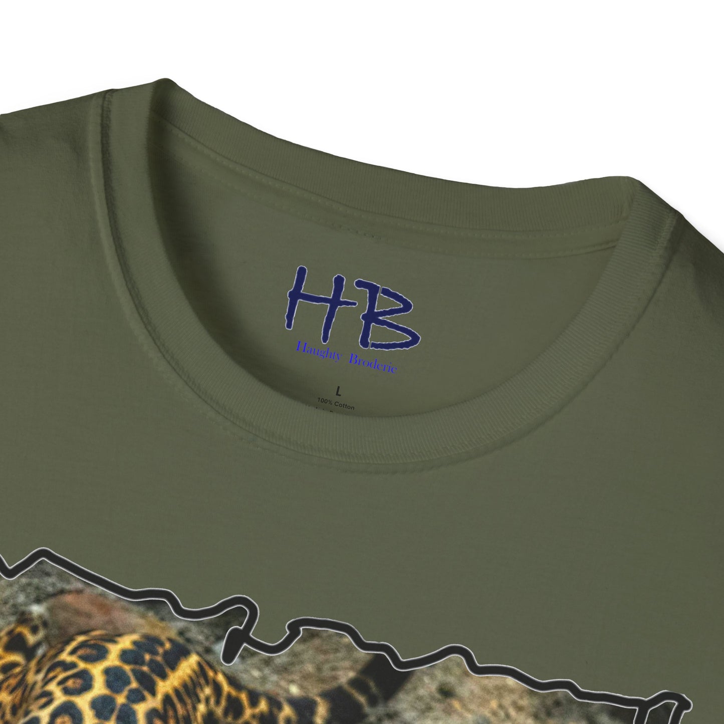 Resolute Feline Prowess Unleashed; Predator's Fierce Ambition in Green Eyes