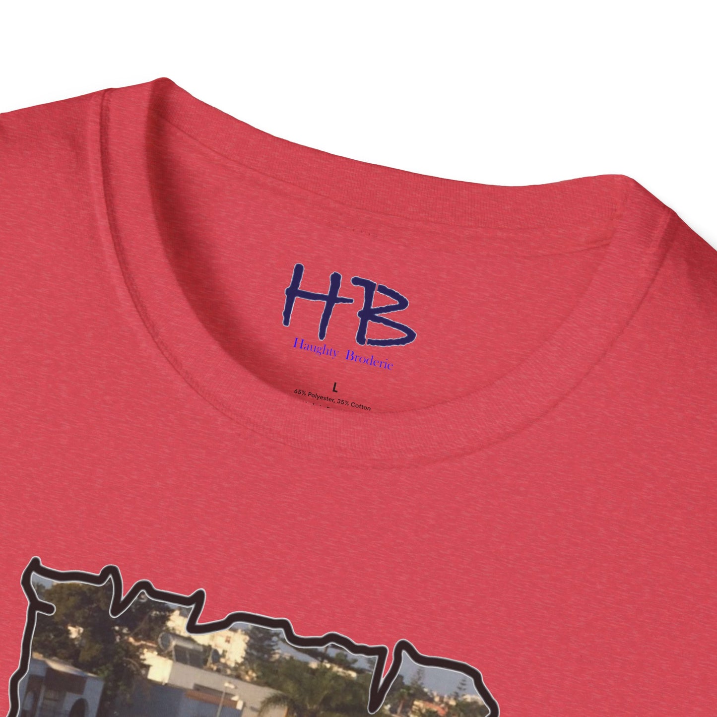 Baby Rottie Luke peeking over the roof