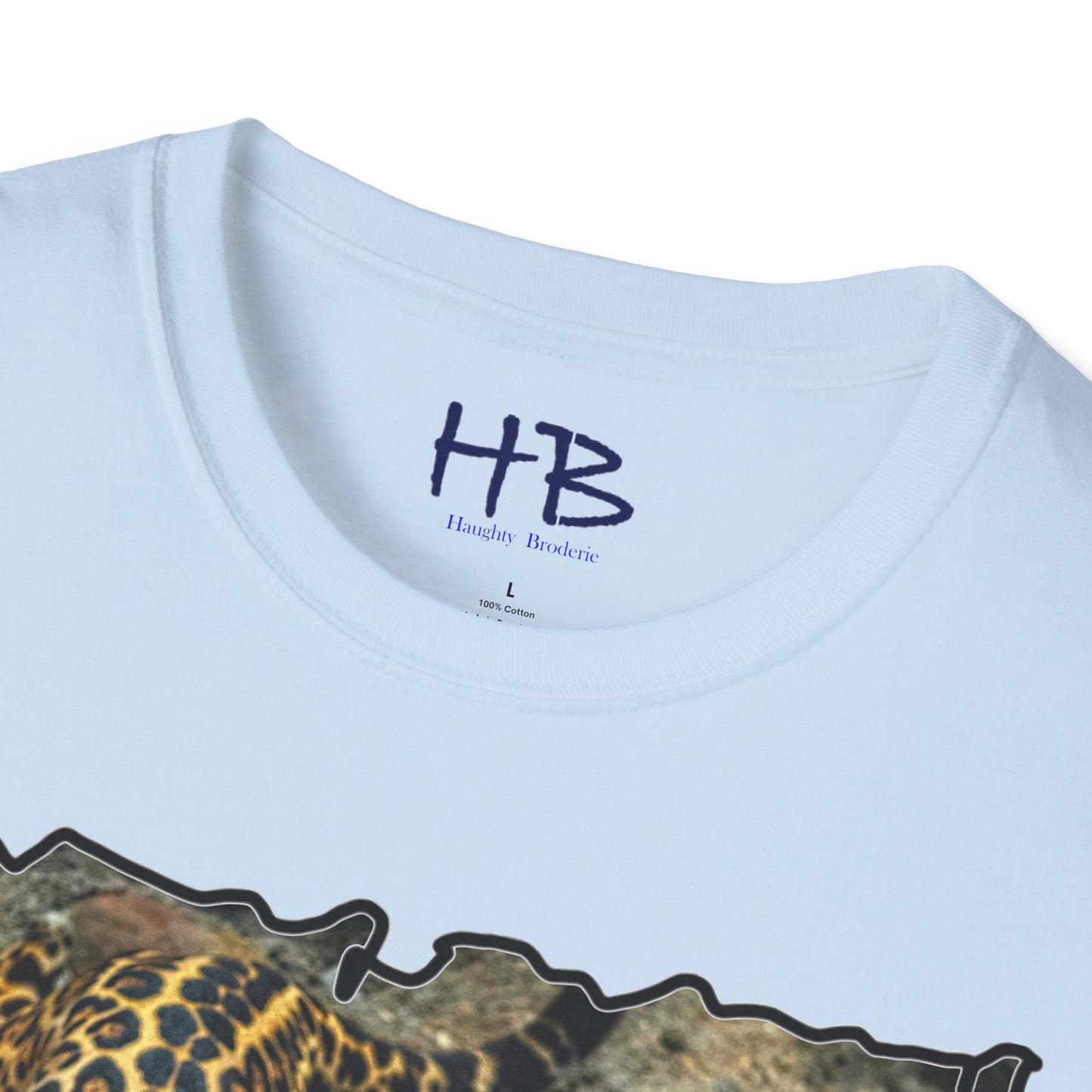 Resolute Feline Prowess Unleashed; Predator's Fierce Ambition in Green Eyes