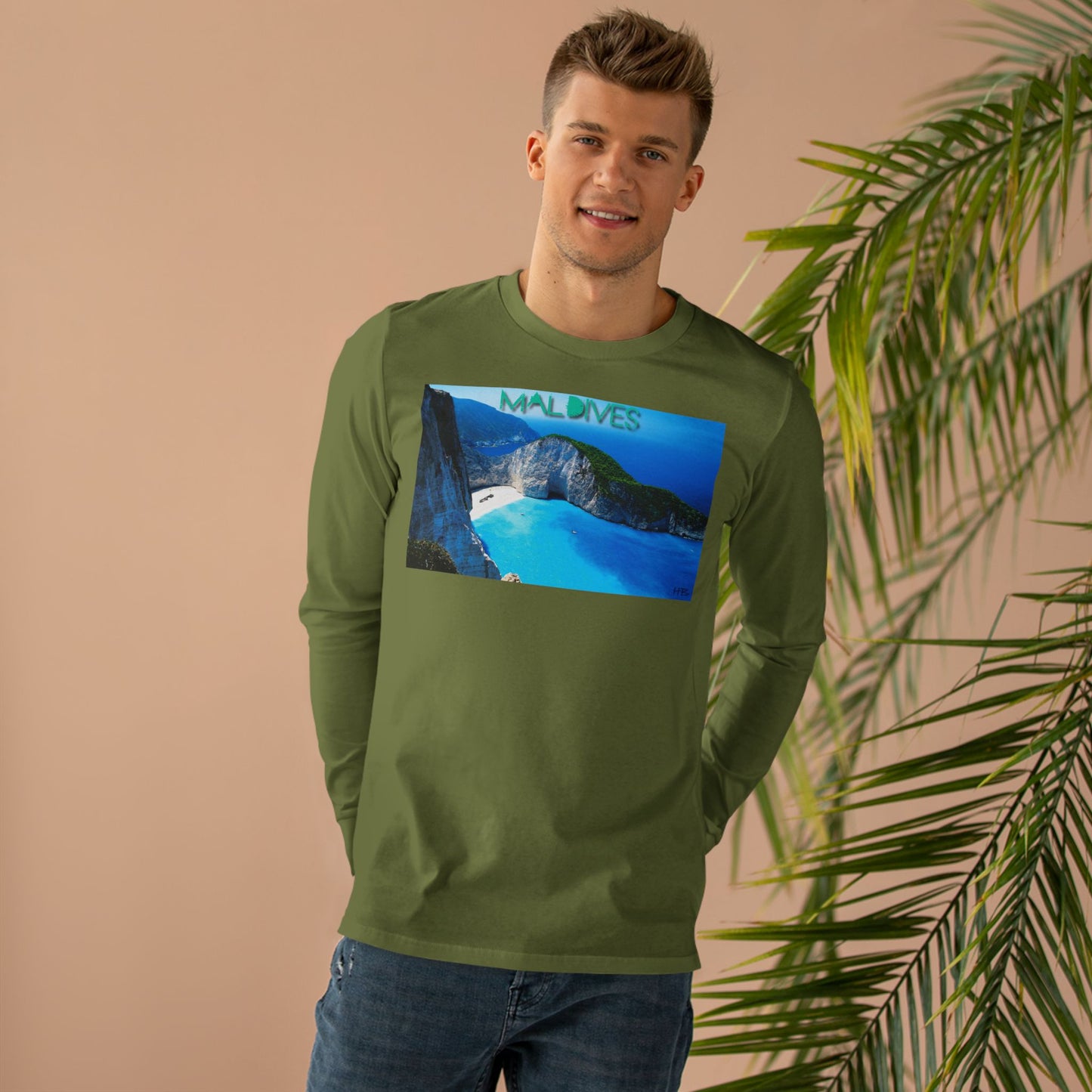 Get Yours Now -- Paradise Found in the Maldives Marvel (Men's Base Longsleeve Tee - All-Season Wear)