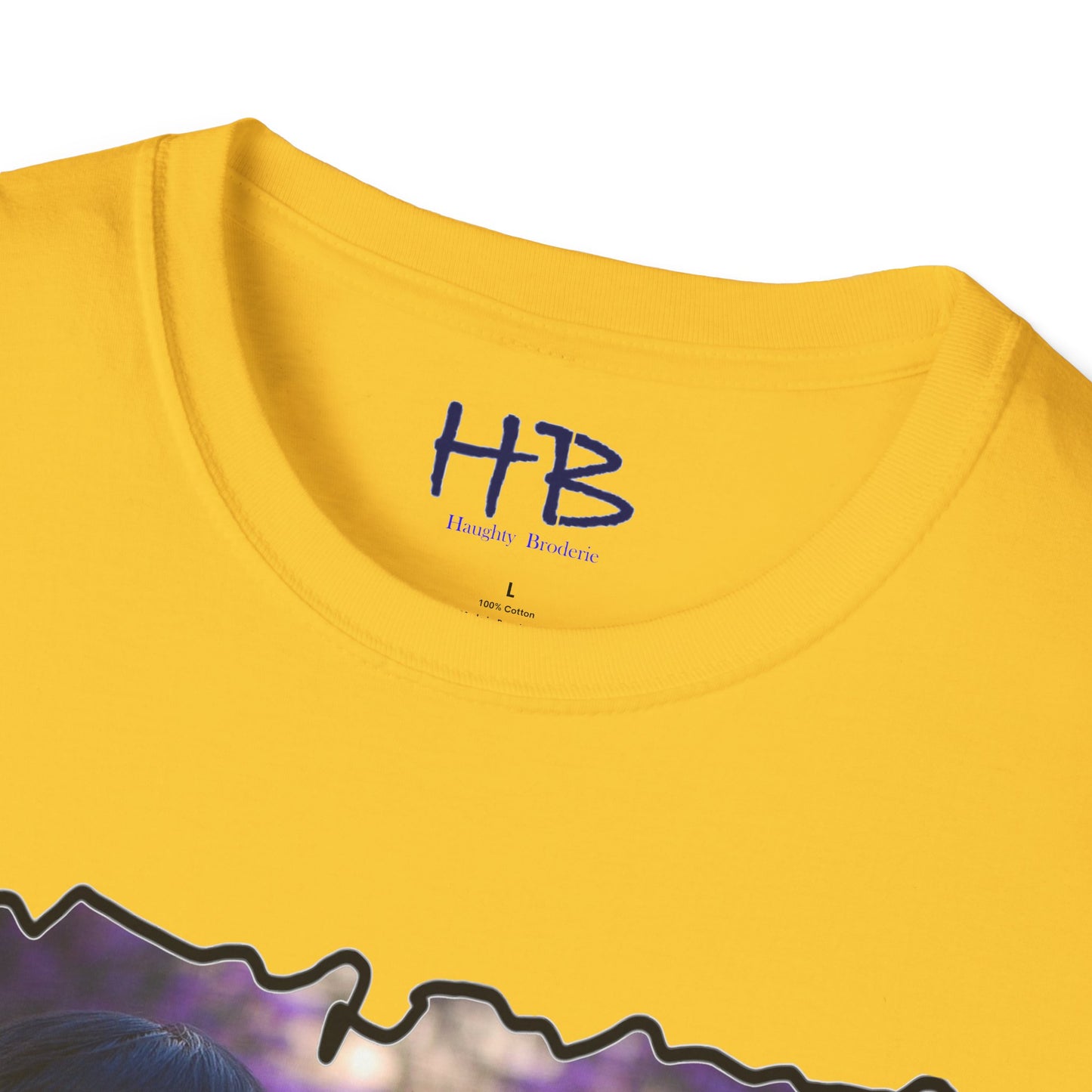 Captivating Joy & Radiate Happiness: Keep Smiling for No Reason Spread Positivity with A Baby's Smiling Glance