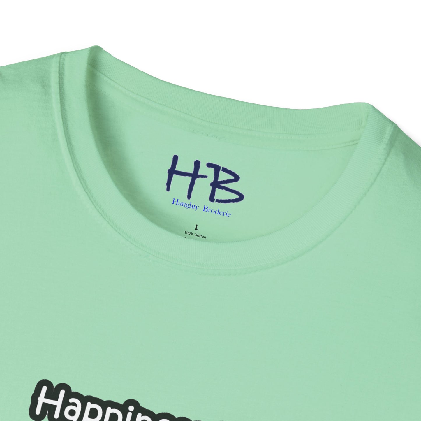 Heartfelt Familial Joy Connection: Endearing Embrace Depiction of Mom, Dad, and Child