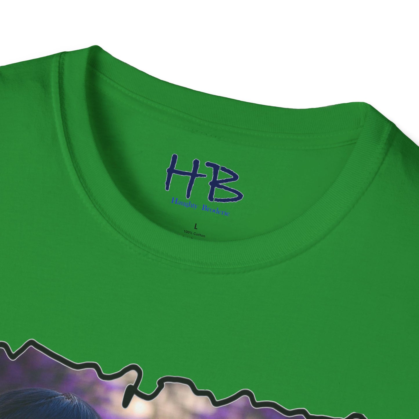 Captivating Joy & Radiate Happiness: Keep Smiling for No Reason Spread Positivity with A Baby's Smiling Glance