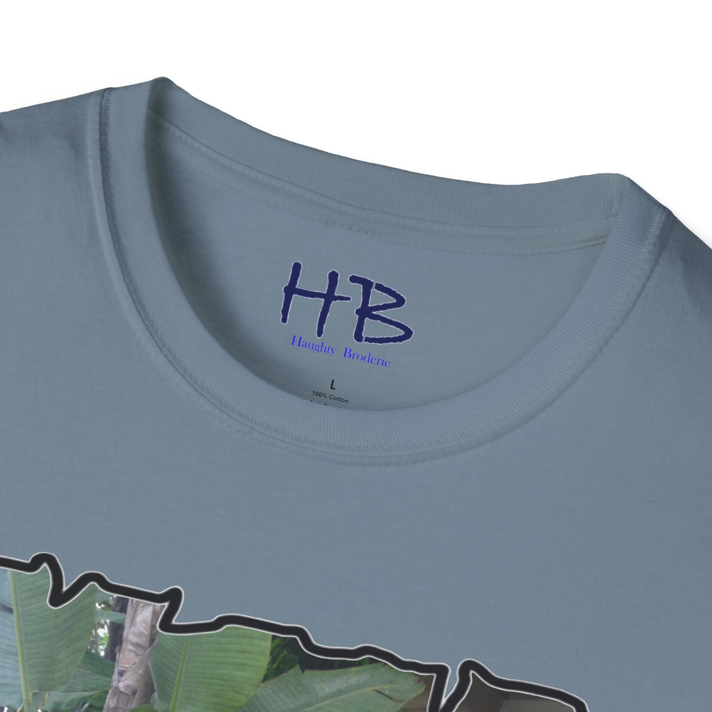 Enzo anxious to go out for his walk!!