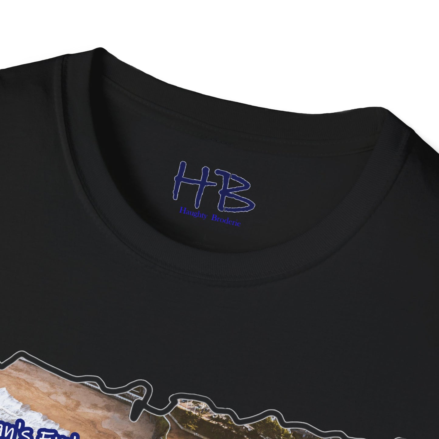 Secluded Ocean Pool's Coastal Elegance ; Tidal Harmony using Aquatic Poetry