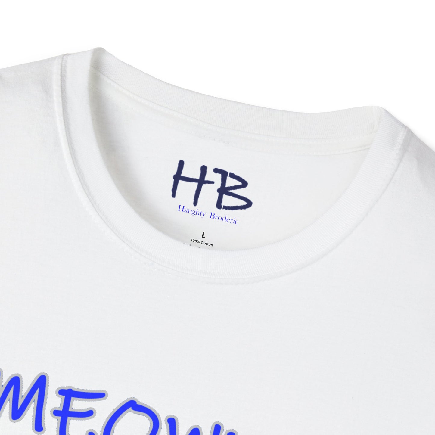 The Purr-fect Cat's Gaze to Unleash Your Inner Feline with "MEOWWW"; Cat Eyes on Display with A Whisper of Feline Charm