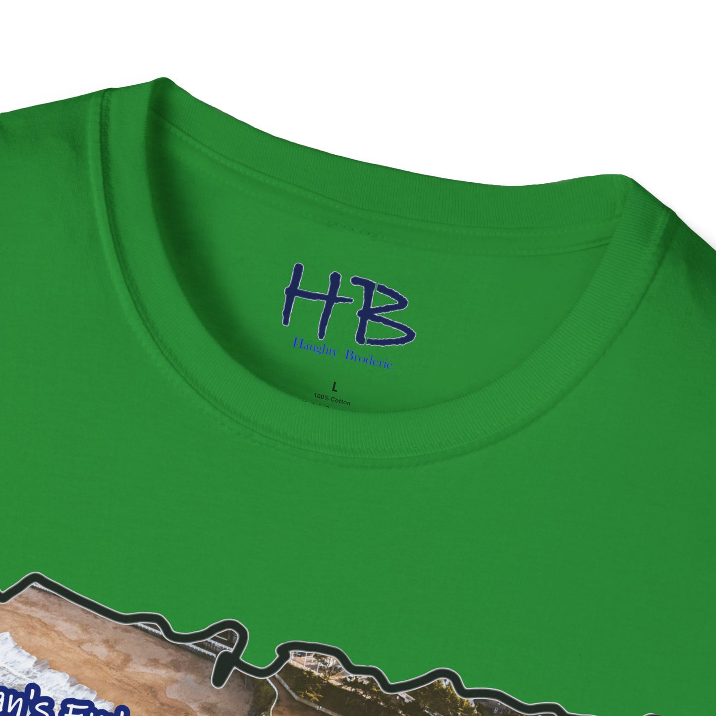 Secluded Ocean Pool's Coastal Elegance ; Tidal Harmony using Aquatic Poetry