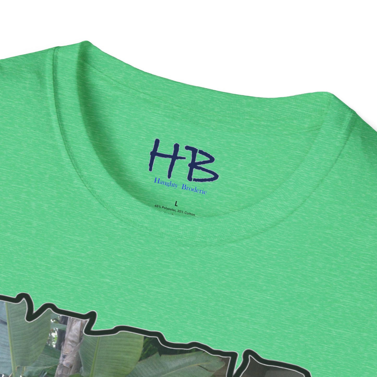 Enzo anxious to go out for his walk!!